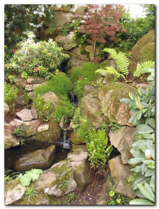 Miniaturni slapovi po vzoru<br> japonskih vrtov